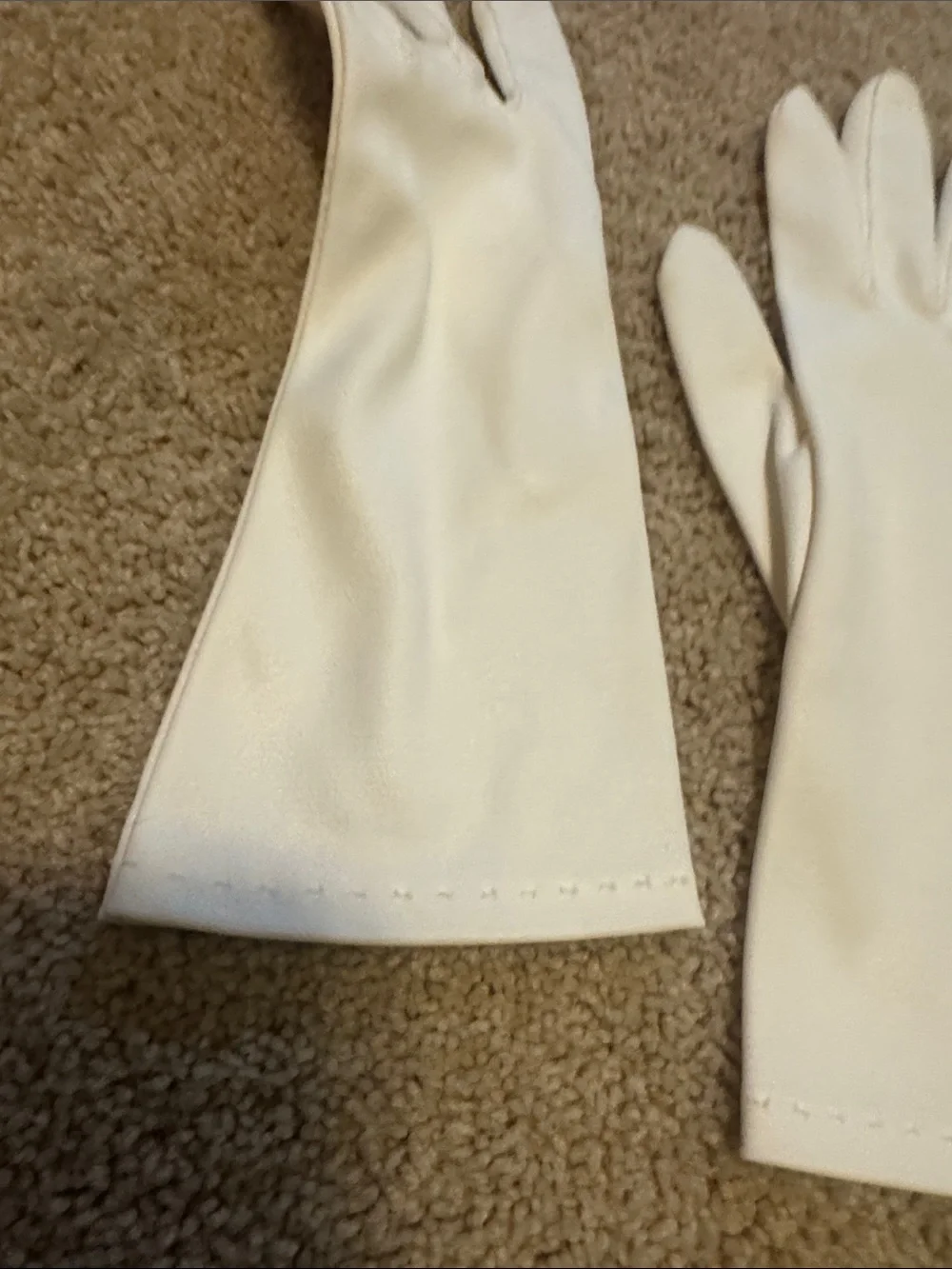 White Satin Party Gloves - Classic Evening Accessory
